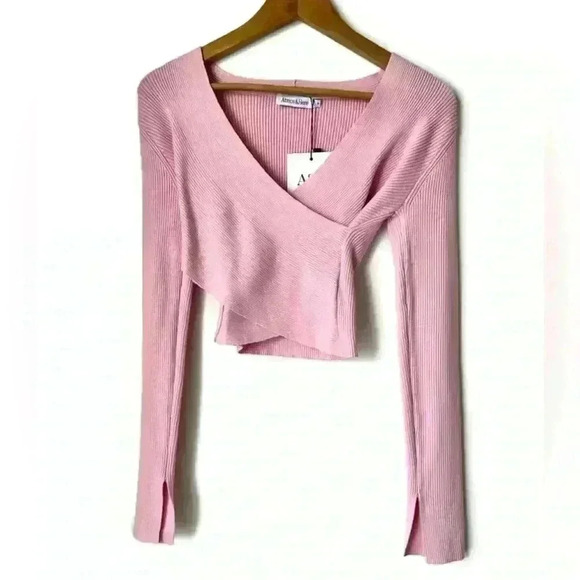 NWT Atmos & Here Charolette Cross Over Knit Feminine Girlie Powder Pink Top 6 - Picture 3 of 13